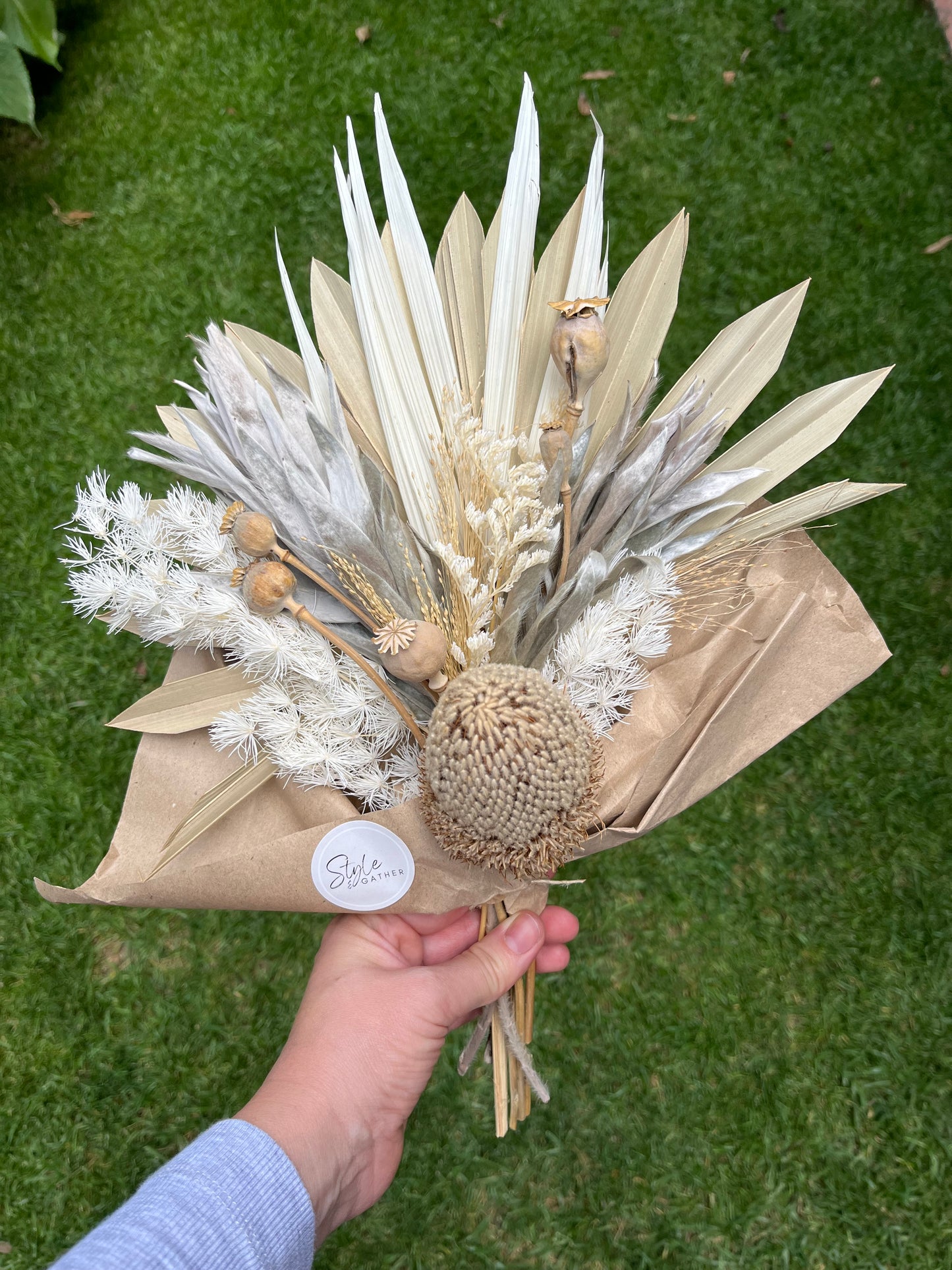 Medium Palm Bouquet