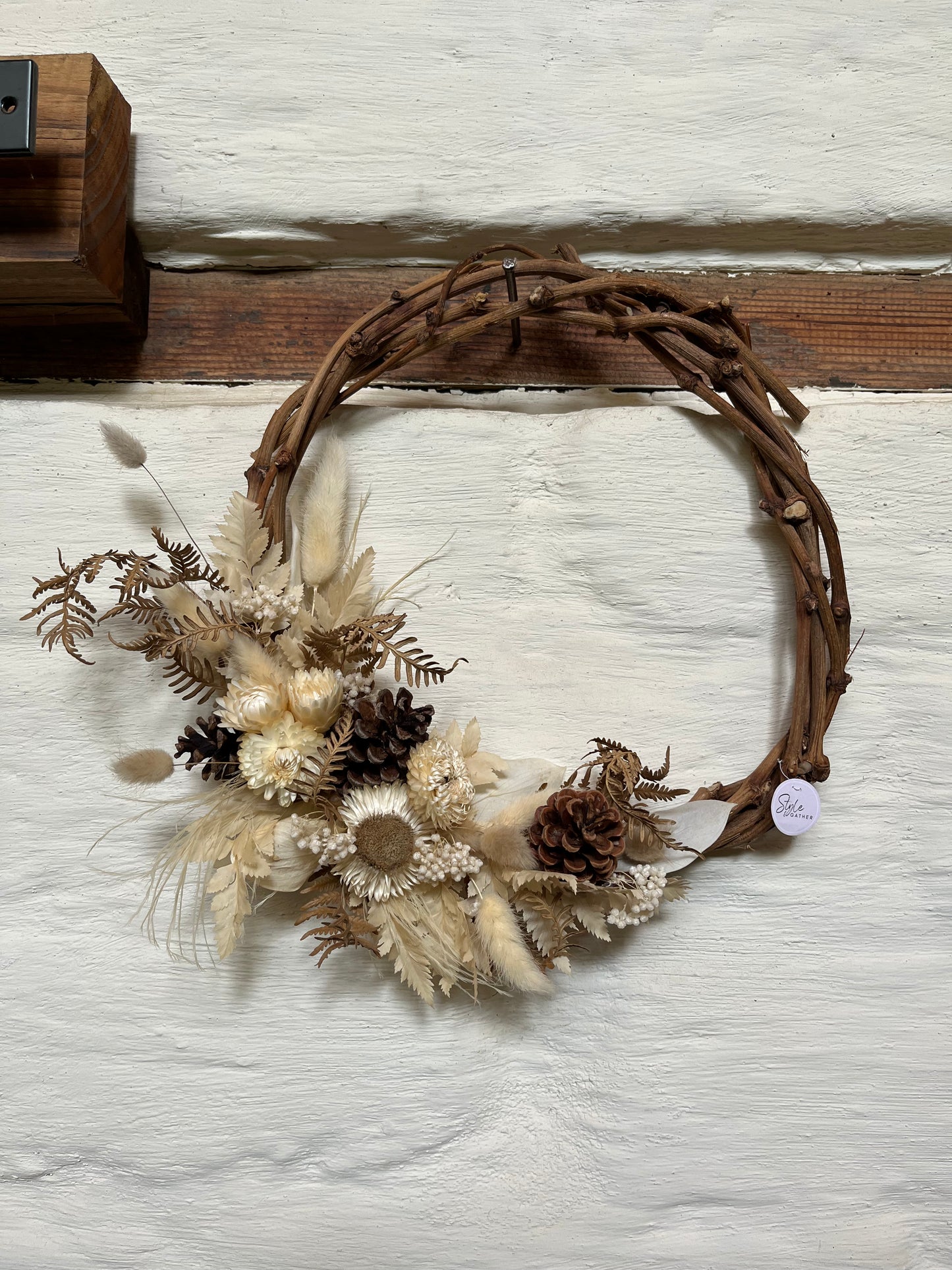 Neutral Wreath